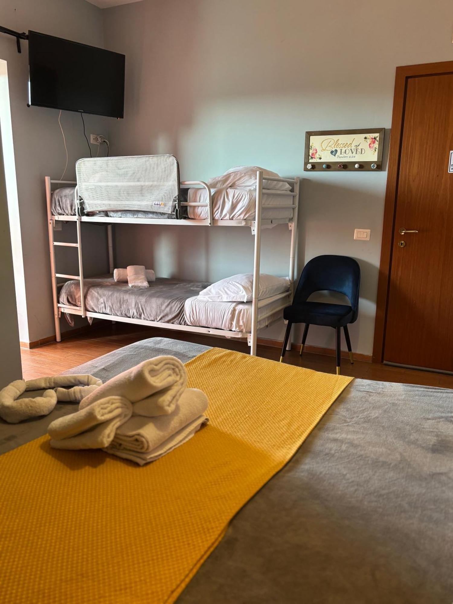 Hotel Magnolia 1000 Mt Dal Casello วัลมนโตเน ภายนอก รูปภาพ